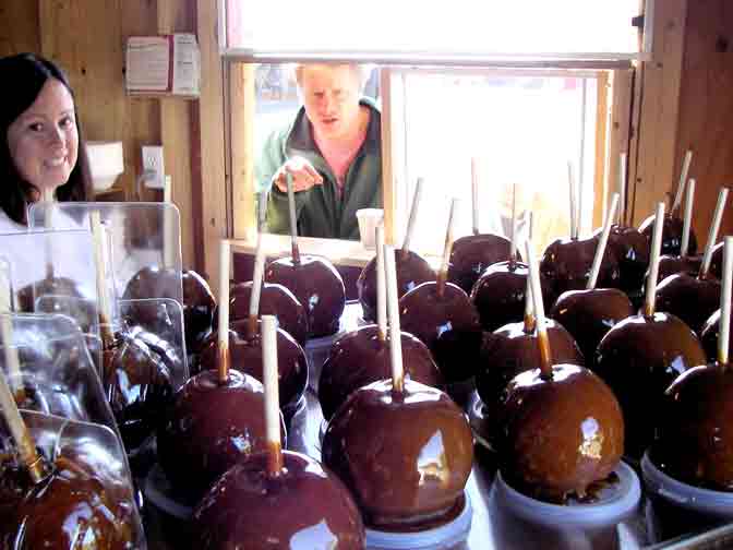 ordering caramel apples