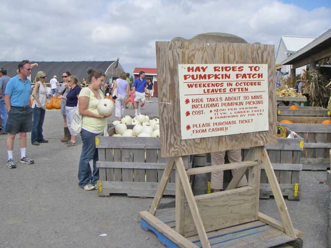 Hayride sign