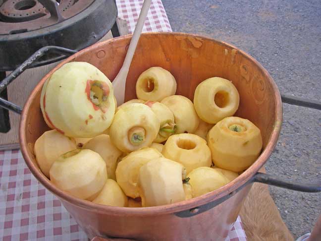 peeled apples