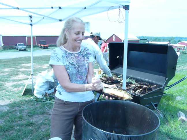 shucking roasted corn